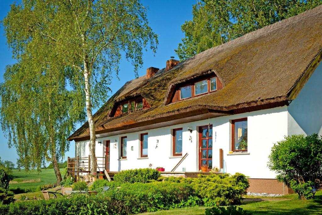 Ferienwohnung Landhaus Vilmblick Putbus Exterior foto